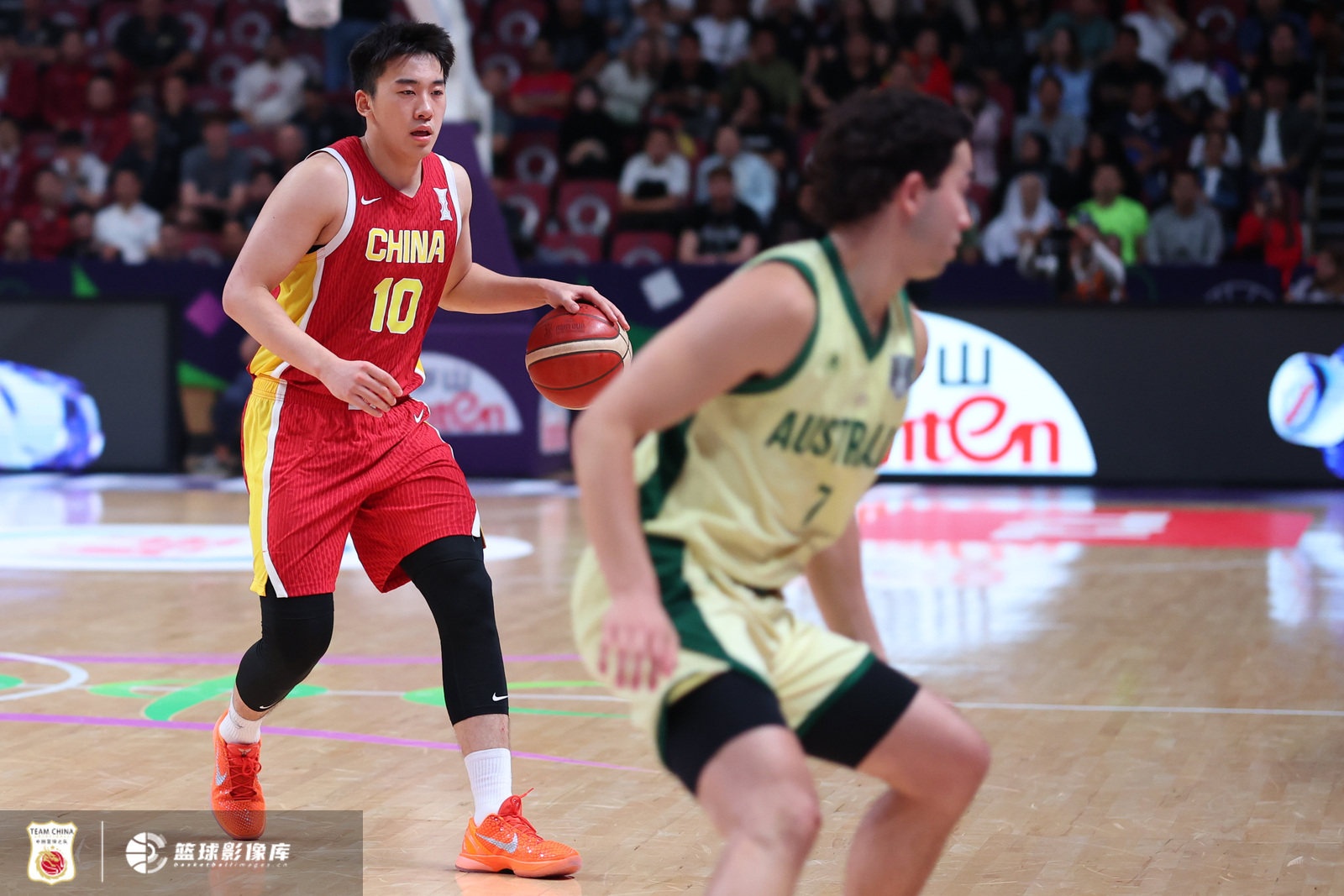 ayx-王俊杰谈导演批评：严厉是信任的体现 错误不会动摇郭导的认可