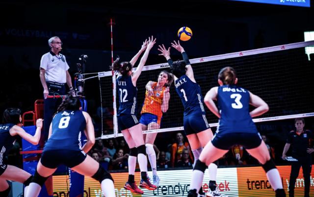 爱游戏娱乐-女排新阵容亮相喜忧参半 王媛媛龚翔宇进步最明显